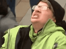 q1xuk4w5qpzf1.gif